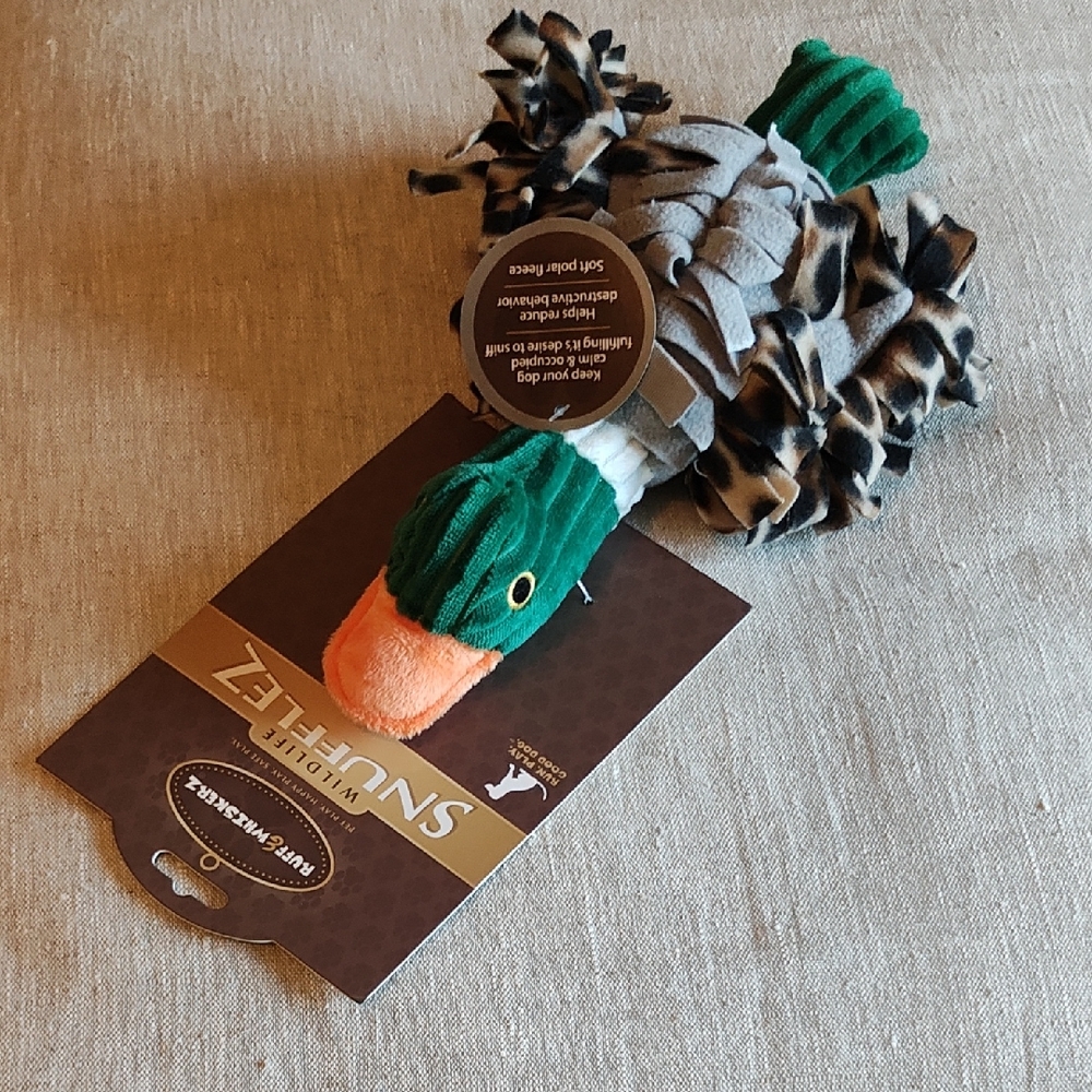 PETS: WILDLIFE DUCK DOG TOY